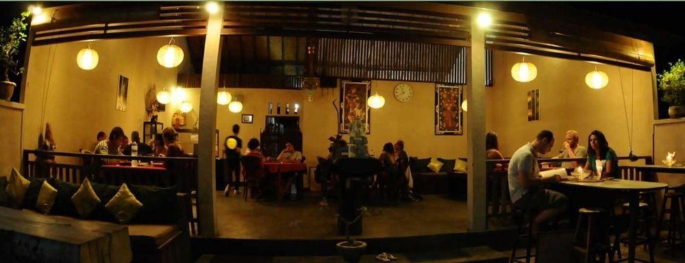 彭杜克巴鲁纳素馨花酒店 蓝梦岛 外观 照片